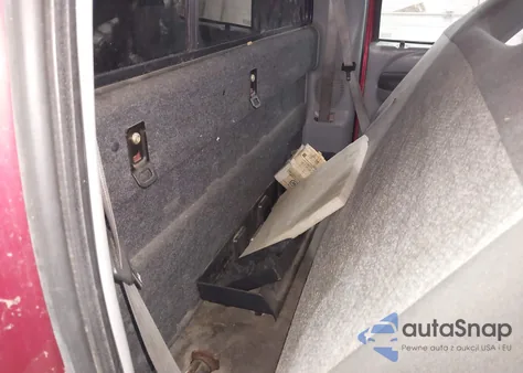 2002 Ford F-250 Xl/Xlt из США, поврежденный, VIN 1FTNF21L72ED15246